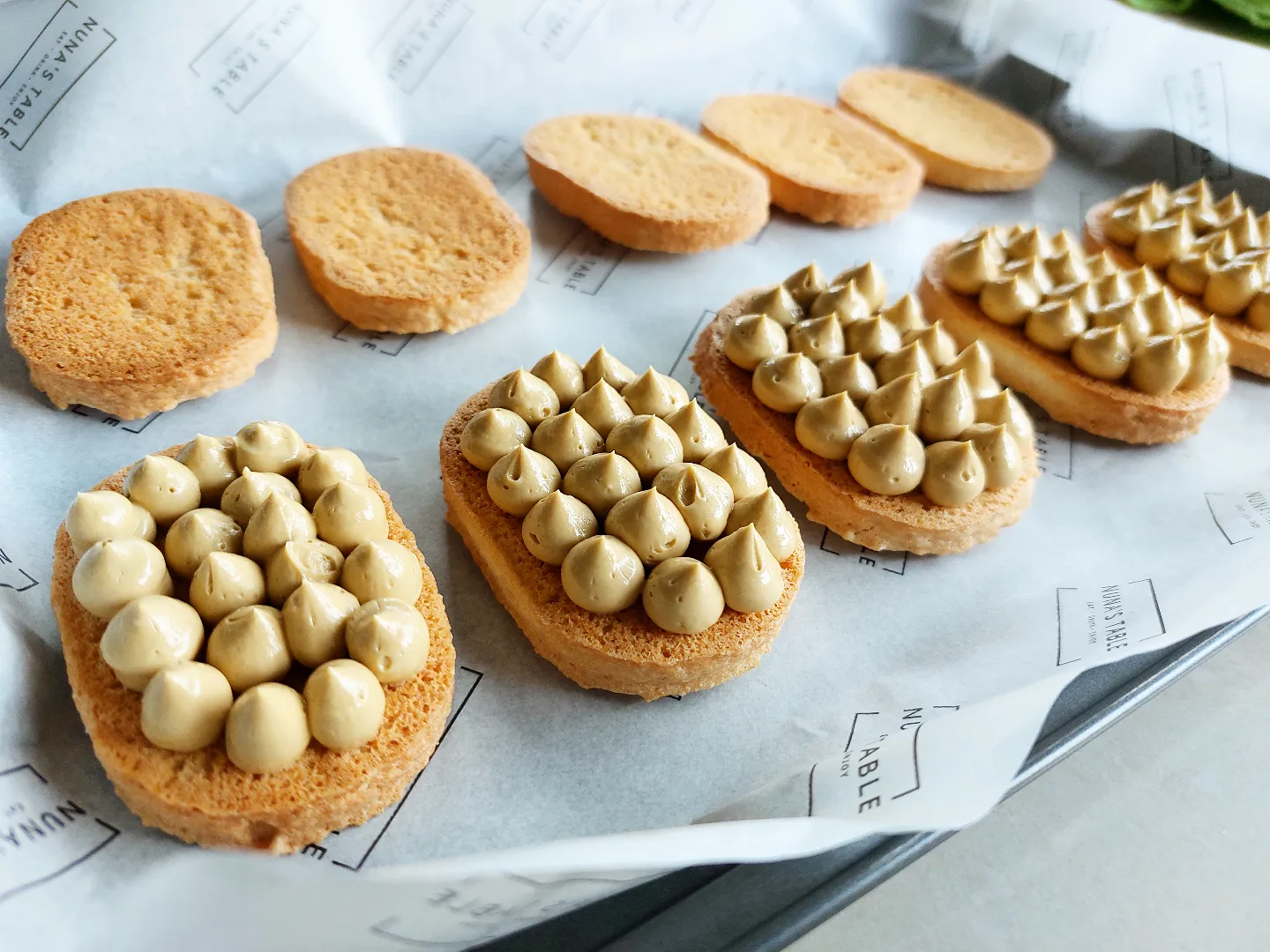 Cakes & Tiramisu